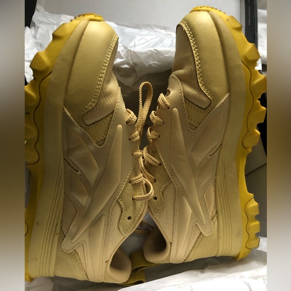 Reebok Classic Leather V2 Cardi B EUR 38.5 - Picture 4 of 8